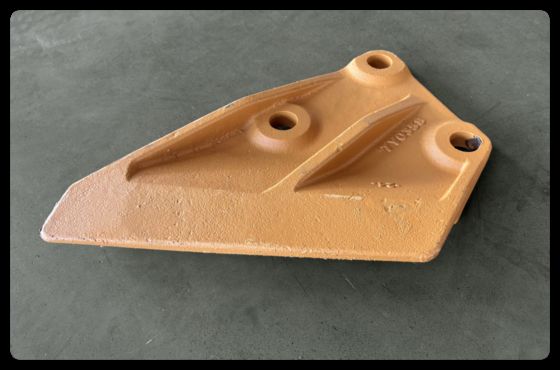 7Y0358 SIDECUTTER Caterpillar parts Cat330 Blades Bolt On Side Cutter Excavator Sidecutter Blade, Right Hand Side