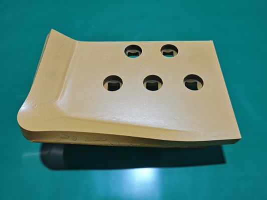 14Y7111340 コマツー エンド・ビット・ホット