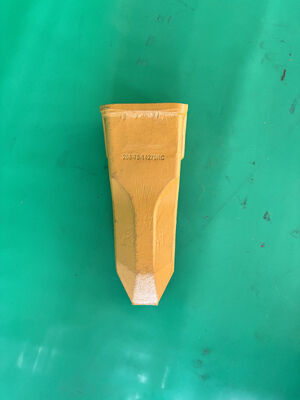 偽造されたコマツーバケツ歯 PC400RC 208-70-14270RC