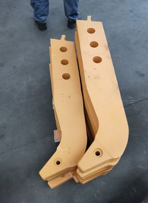 1049277 シングルシャンクリッパー 1043KG D11 ブルドーザー摩耗部品