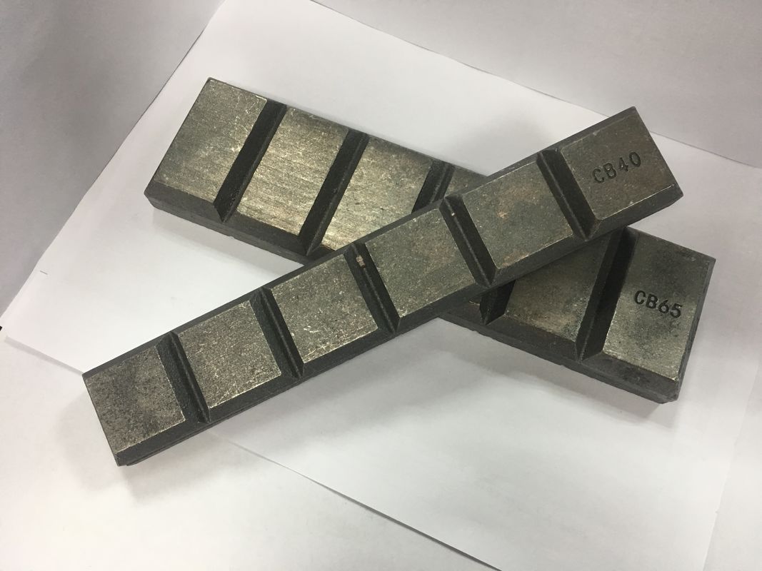 CB65 チョコレートブロック摩耗部品 240 × 65 × 23 ミリメートル地面係合ツールコンポーネント 2.5 キロ